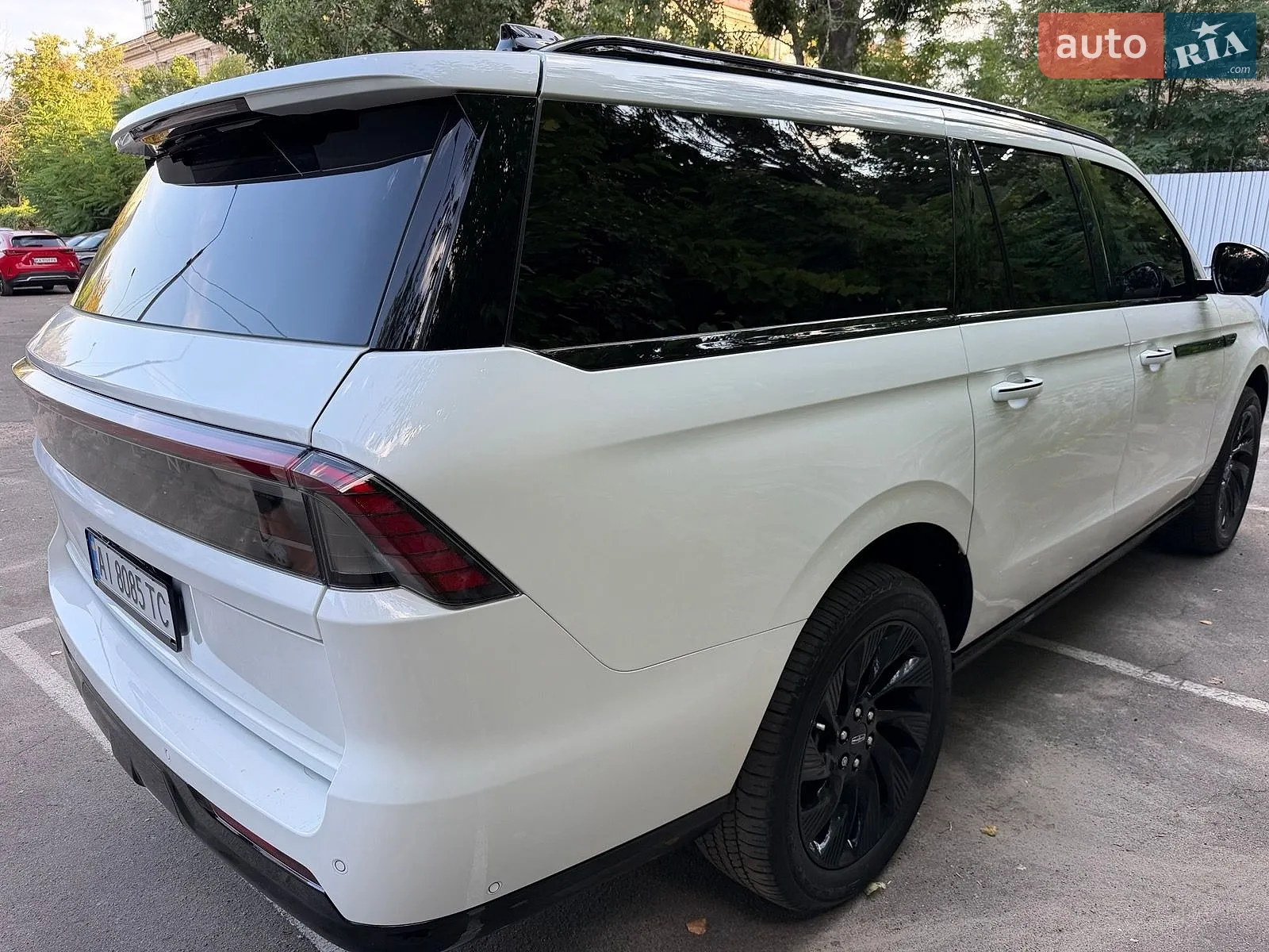 2025 Lincoln Navigator - мініатюра 19