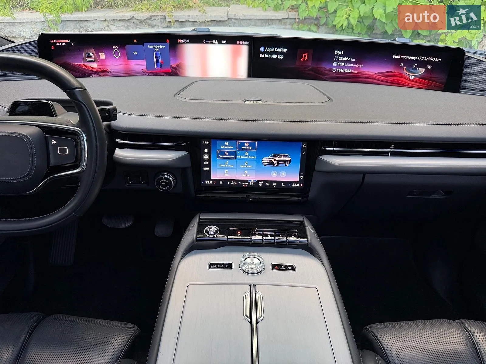 2025 Lincoln Navigator - мініатюра 44