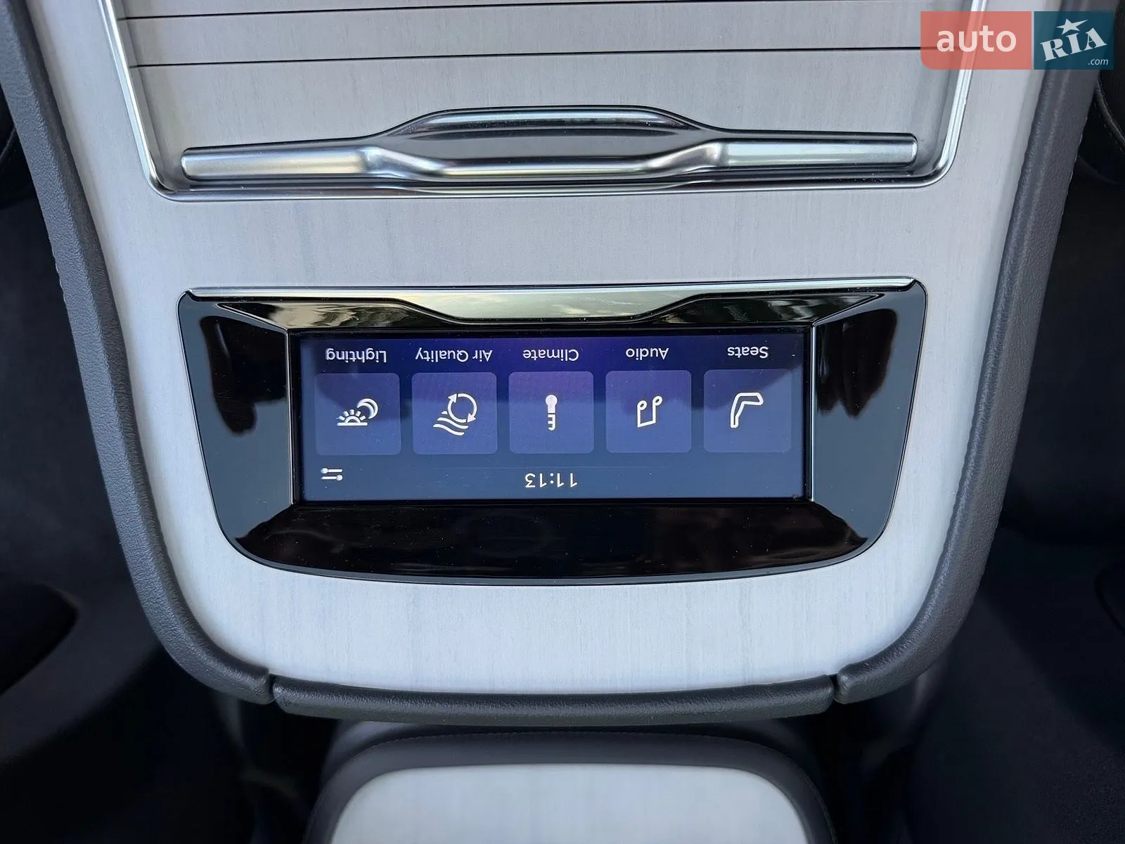 2025 Lincoln Navigator - мініатюра 46