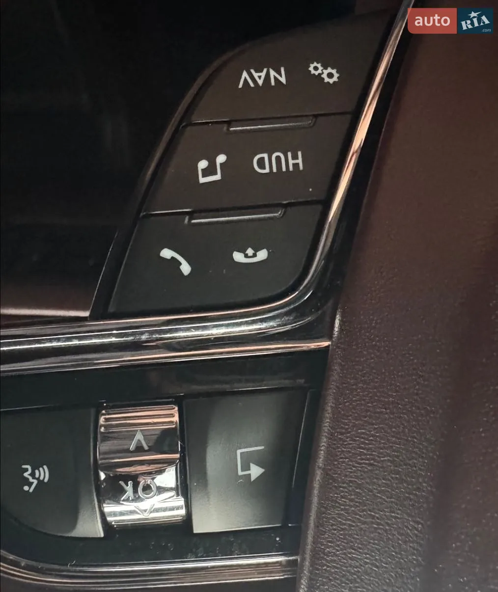 2018 Lincoln Navigator - мініатюра 26