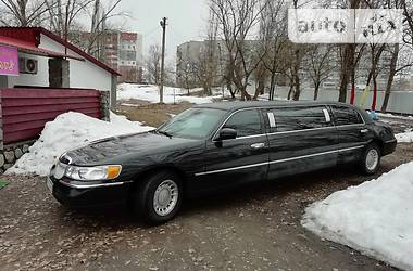 Лимузин Lincoln Town Car 1999 в Кременчуге