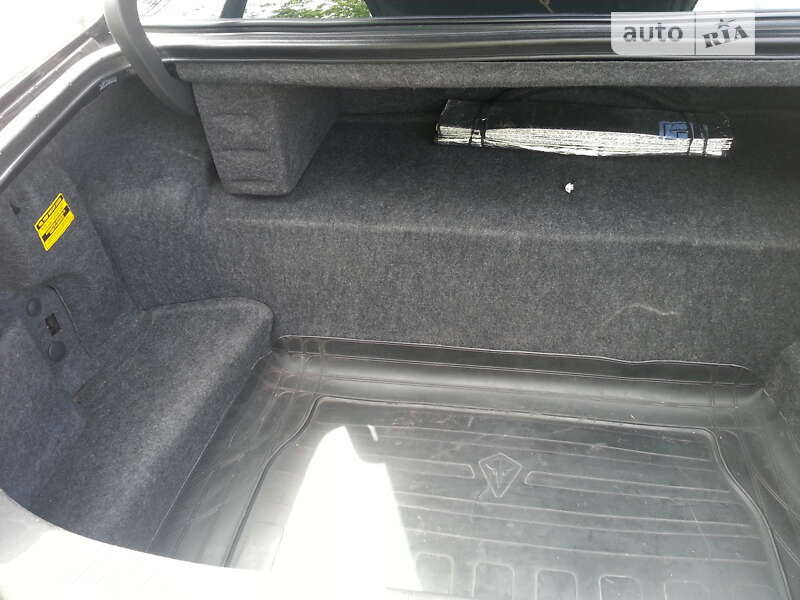 Седан Lincoln Town Car 2005 в Николаеве