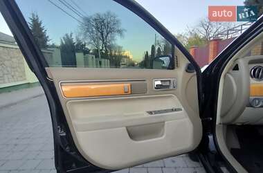 Седан Lincoln Zephyr 2008 в Львове