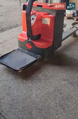 Електровізок Linde  E 20PL-02 2009 в 