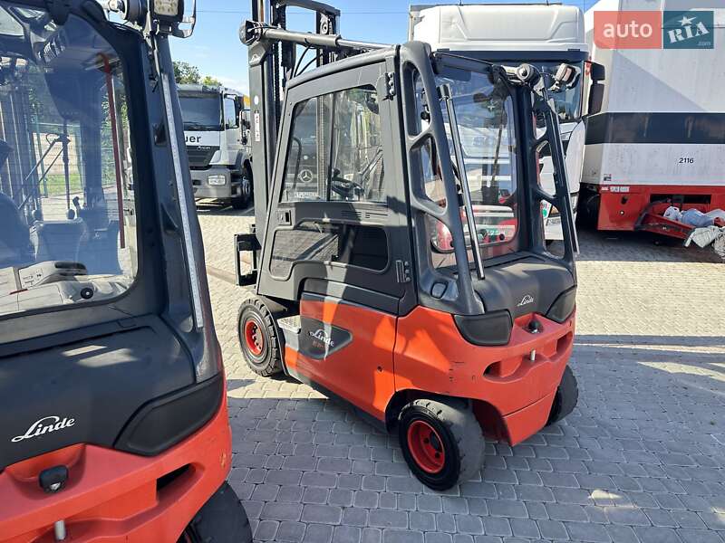 Вилочный погрузчик Linde  E 25 2020 в Залещиках