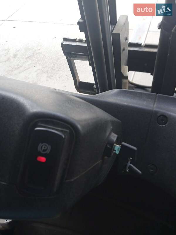 Вилочный погрузчик Linde E 25 2012 в Ужгороде фото 14 Вилочный погрузчик Linde E 25 2012 в Ужгороде