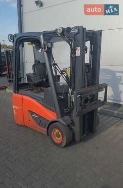 Вилочний навантажувач Linde E16C 2017 в 