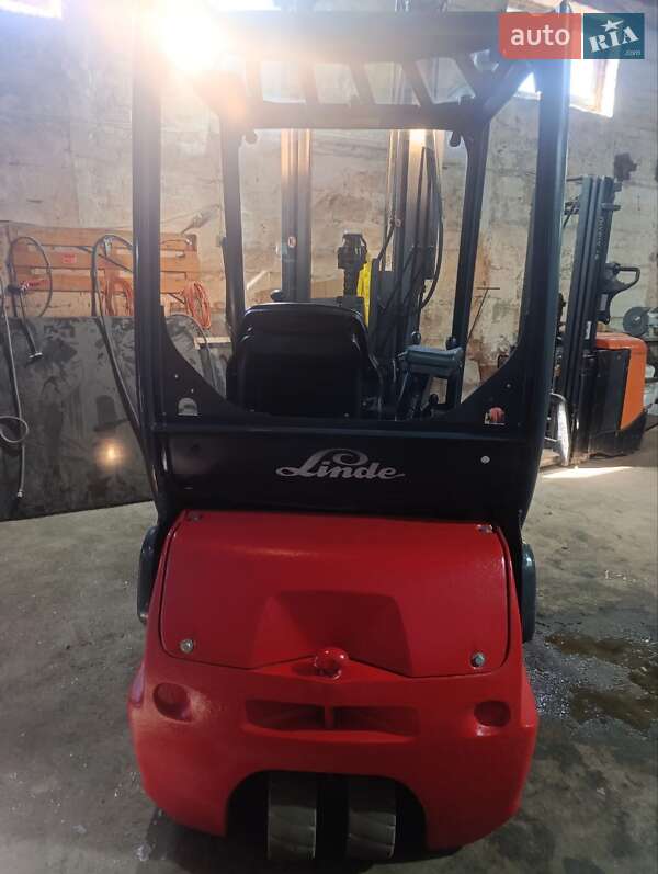 Вилочный погрузчик Linde E16C 2003 в Подгородном фото 10 Вилочный погрузчик Linde E16C 2003 в Подгородном