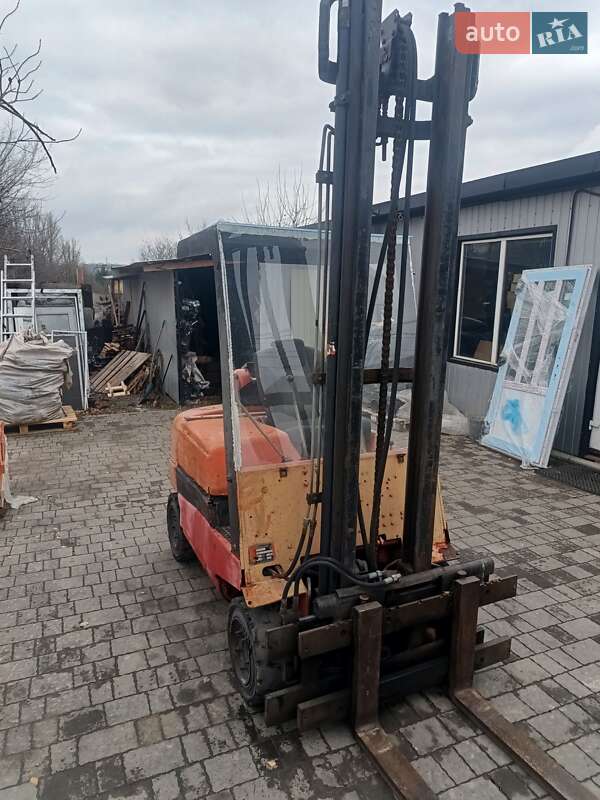 Вилочный погрузчик Linde H 15Т 1991 в Тернополе
