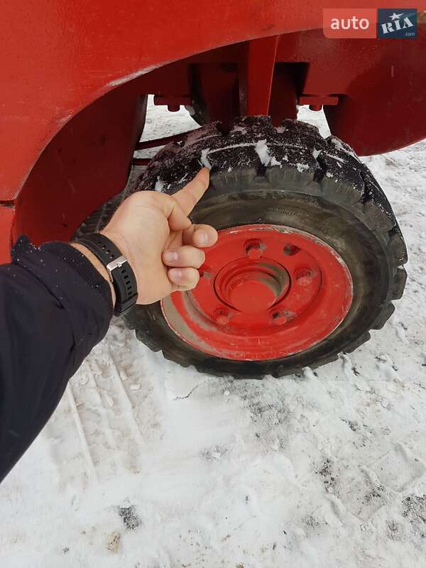 Вилочный погрузчик Linde H 18T 2008 в Луцке фото 4 Вилочный погрузчик Linde H 18T 2008 в Луцке