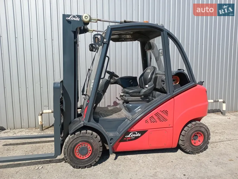 Linde H-25-T-02 2013