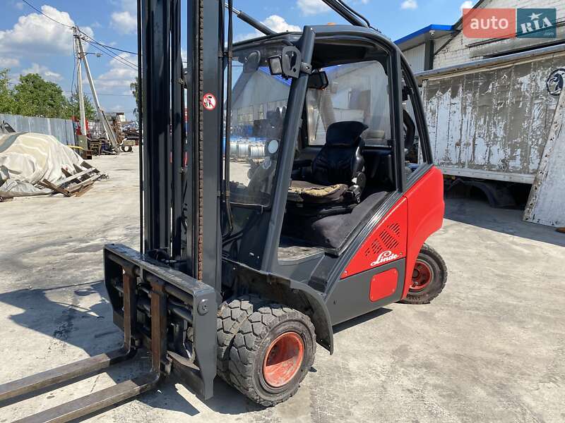 Вилочный погрузчик Linde H 25D 2008 в Луцке