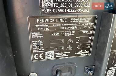 Вилочный погрузчик Linde H 25T-03 2017 в 