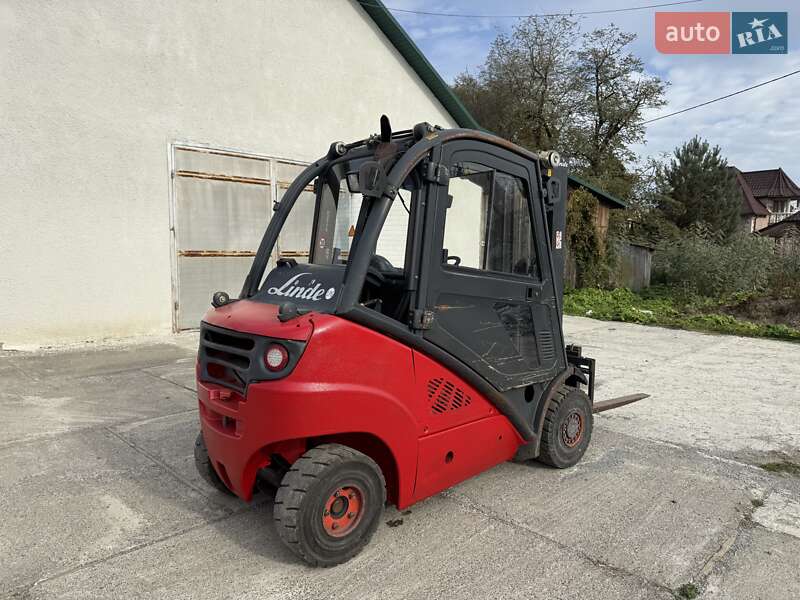 Вилочный погрузчик Linde H 25T-03 2011 в Тячеве фото 6 Вилочный погрузчик Linde H 25T-03 2011 в Тячеве