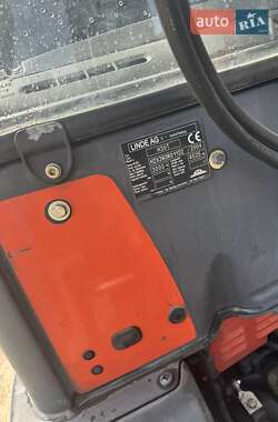 Вилочный погрузчик Linde H 30D 2004 в 