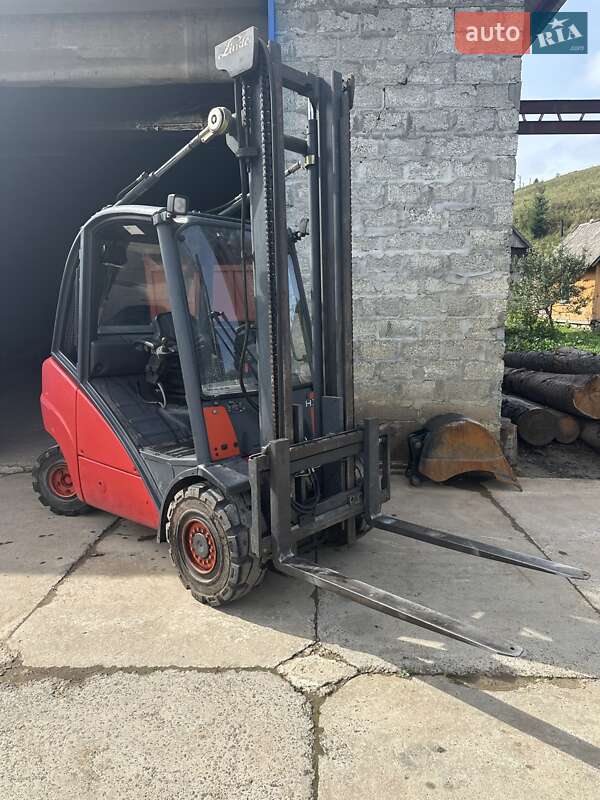 Вилочный погрузчик Linde H 30D 2004 в Сколе