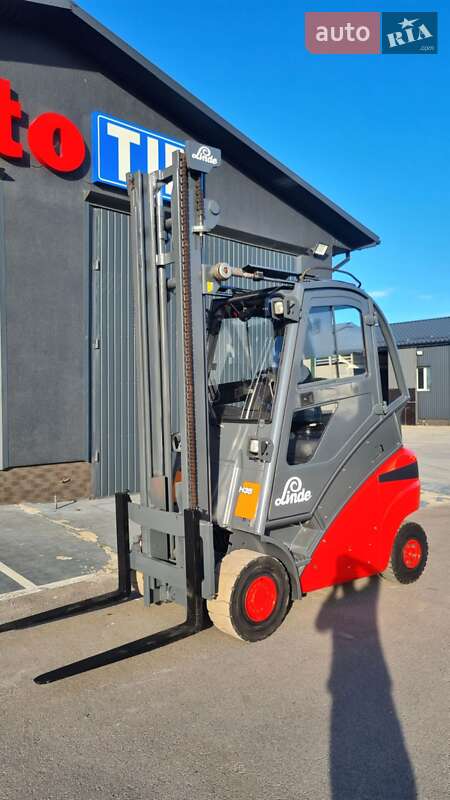 Linde H 35T-01 2004