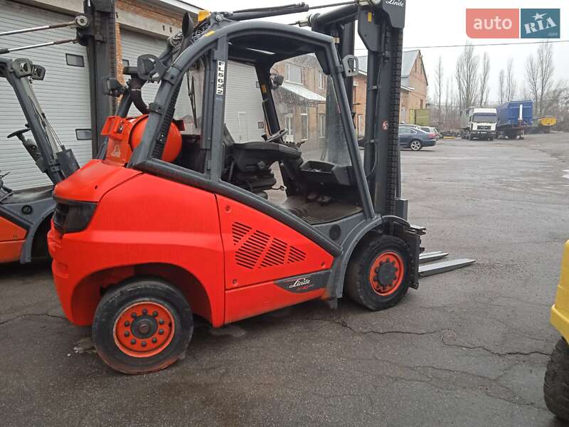 Вилочный погрузчик Linde H 40 T-02 2014 в Виннице
