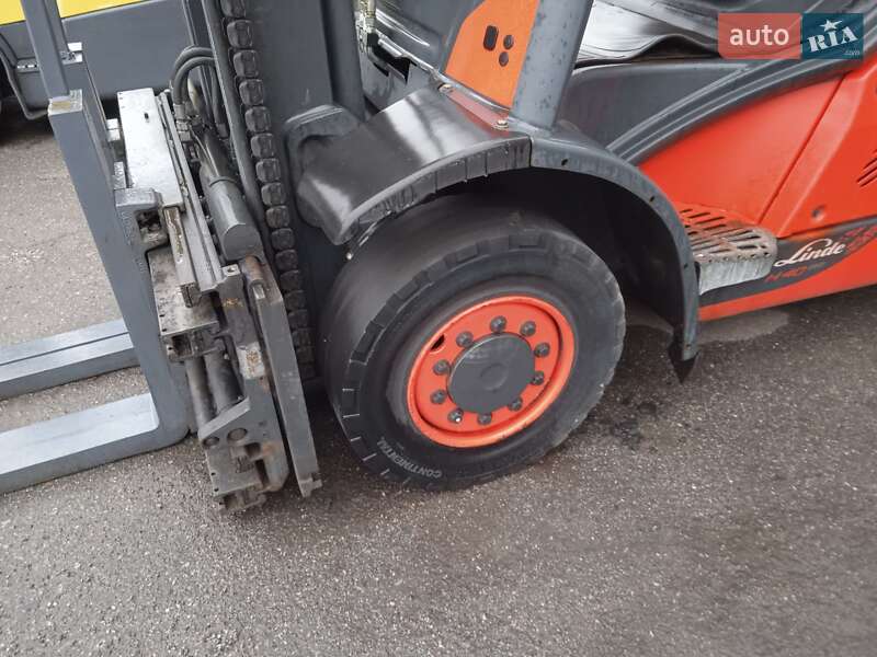 Вилочный погрузчик Linde H 40 T-02 2014 в Виннице