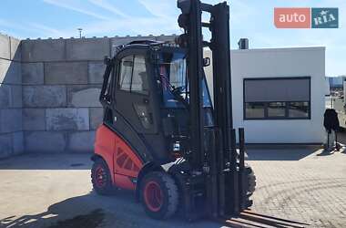 Вилочный погрузчик Linde H 40 T-02 2012 в 