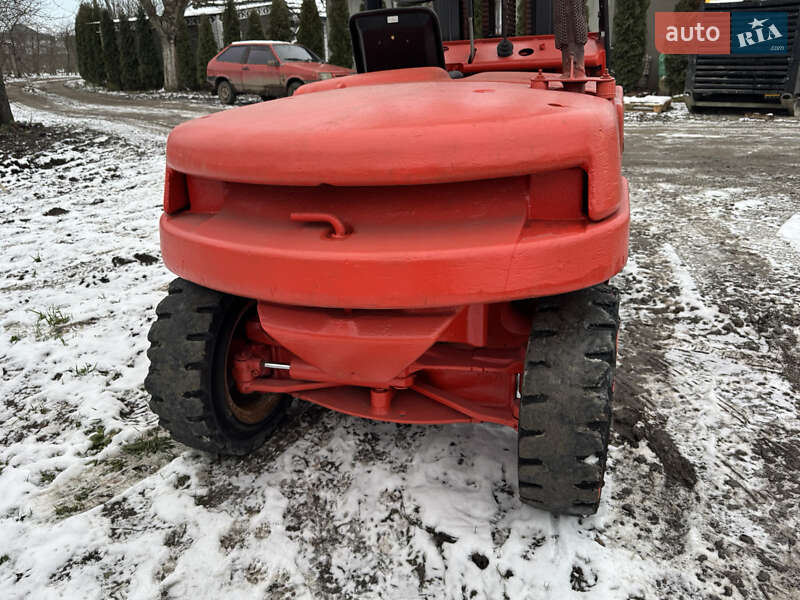 Вилочный погрузчик Linde H 40D 1990 в Недобоевцах