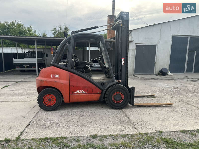 Вилочный погрузчик Linde H 50D 2005 в Владимире