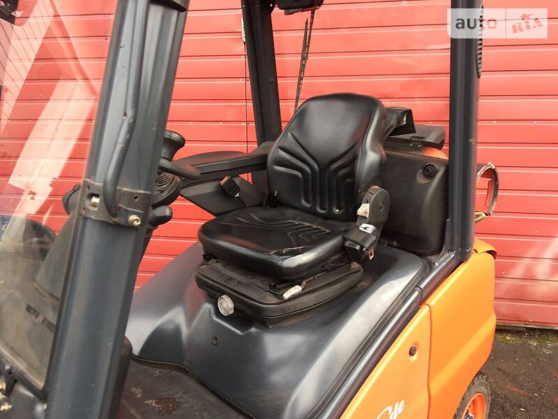 Вилочный погрузчик Linde H 2013 в Радехове фото 5 Вилочный погрузчик Linde H 2013 в Радехове