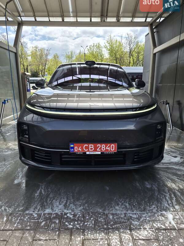 Внедорожник / Кроссовер Lixiang L7 2024 в Днепре