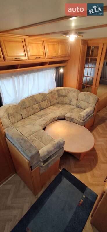 Прицеп дача LMC Lord Ambassador 2003 в Житомире