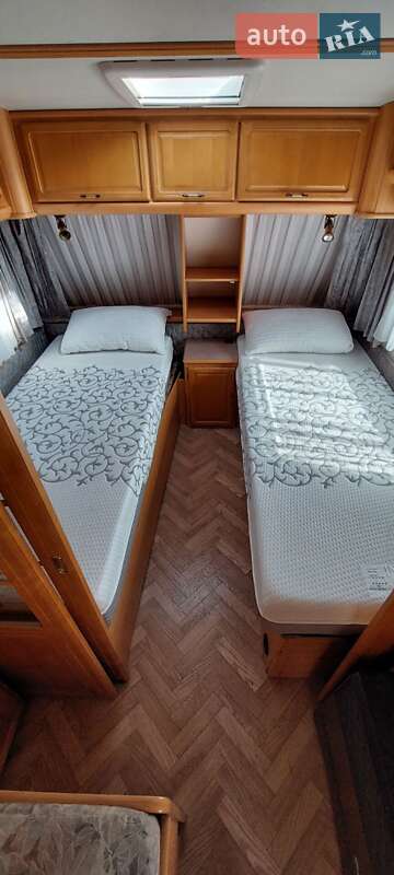 Прицеп дача LMC Lord Ambassador 2003 в Житомире