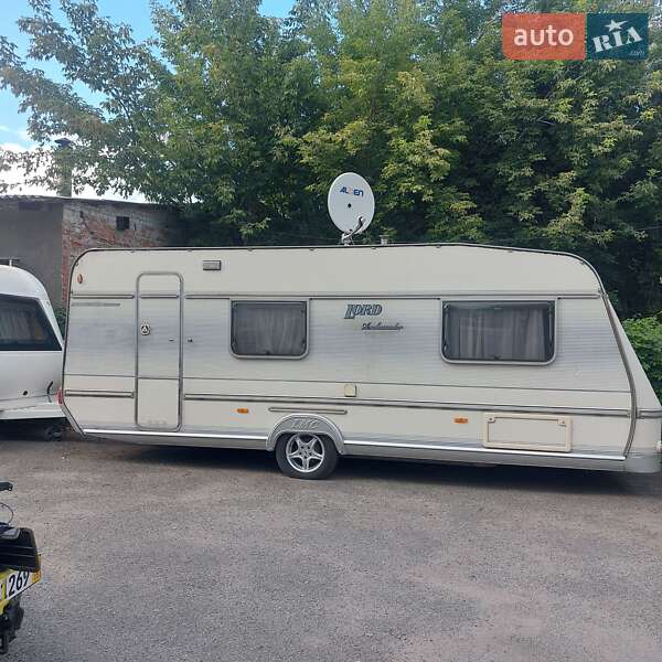 Прицеп дача LMC Lord Ambassador 2003 в Житомире