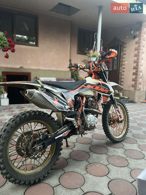 Мотоцикл Кросс Loncin 250 Pro Factory 2023 в Хусті фото 2 Мотоцикл Кросс Loncin 250 Pro Factory 2023 в Хусті