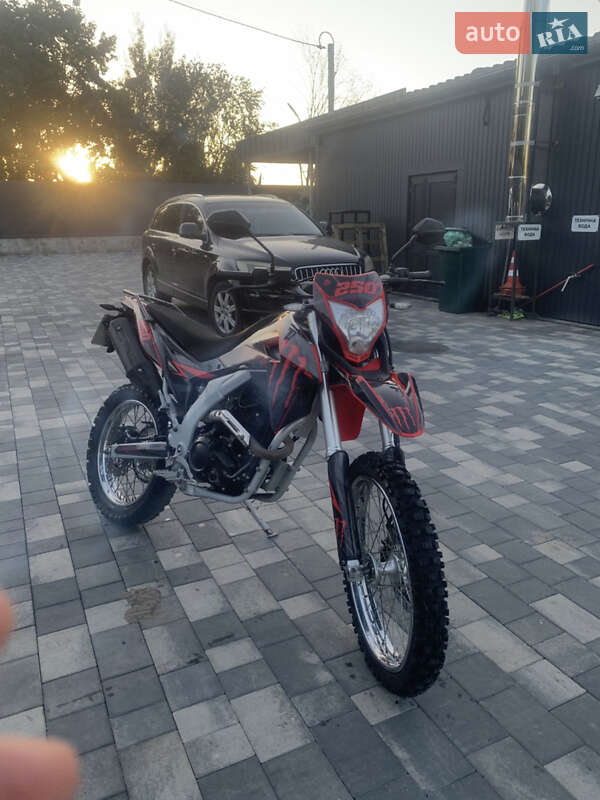 Мотоцикл Кросс Loncin 250CC 2021 в Шепетовке