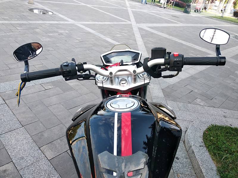 Мотоцикли Loncin CR 2018 в Києві