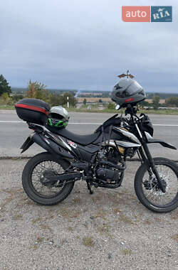 Мотоцикл Багатоцільовий (All-round) Loncin LX 200-GY3 2018 в 