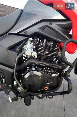 Мотоцикл Супермото (Motard) Loncin LX 200 2018 в 