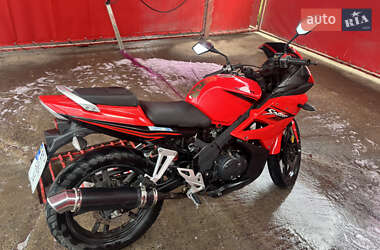 Спортбайк Loncin LX 200 2013 в 