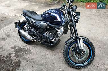 Скремблер Loncin LX 250-12C 2020 в 