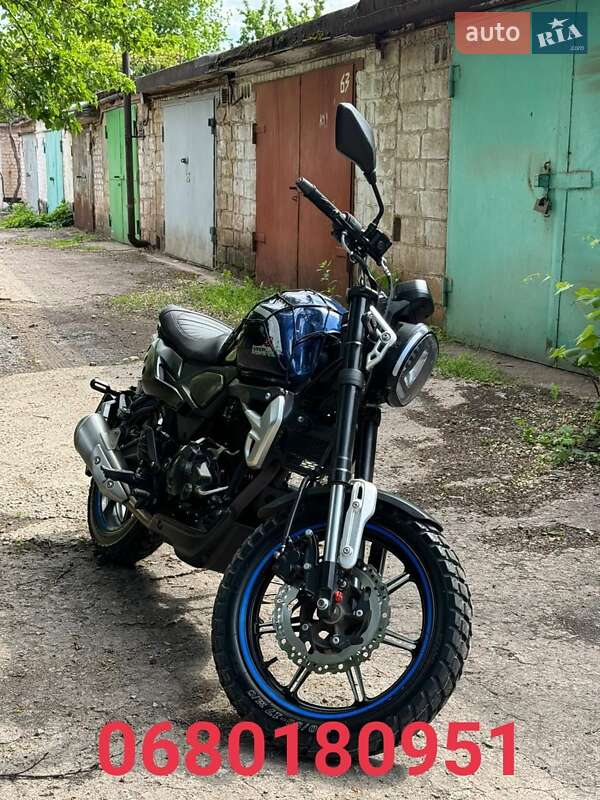 Скремблер Loncin LX 250-12C 2020 в Кривому Розі фото 3 Скремблер Loncin LX 250-12C 2020 в Кривому Розі