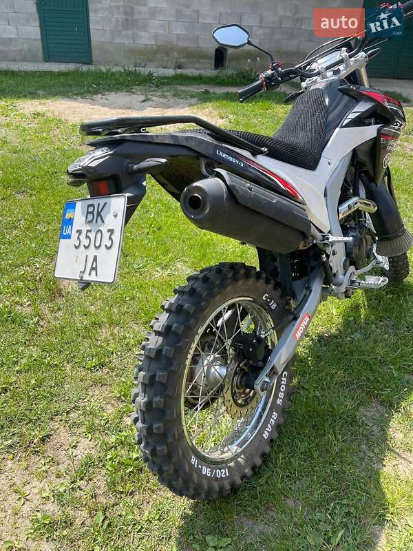 Мотоцикл Внедорожный (Enduro) Loncin LX 250GY-3 2022 в Березному