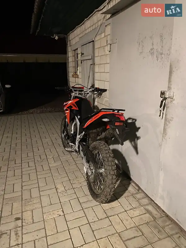 Мотоцикл Спорт-туризм Loncin LX 250GY-3 2023 в 