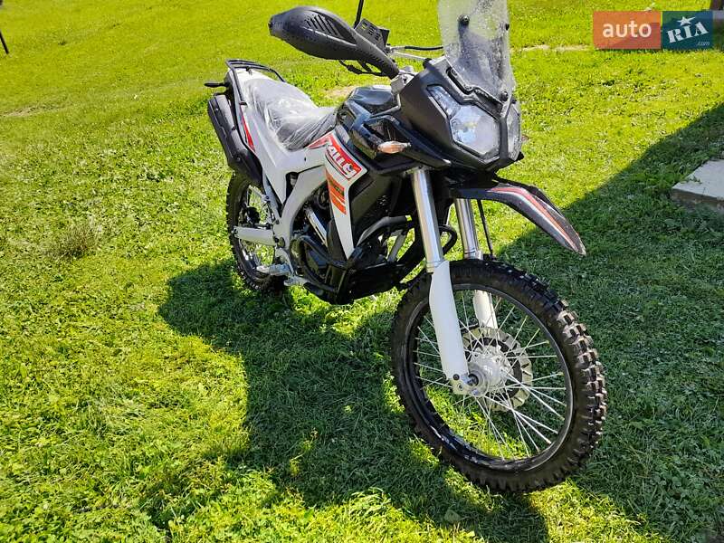 Мотоцикл Спорт-туризм Loncin LX 250GY-3 2023 в Буковеле