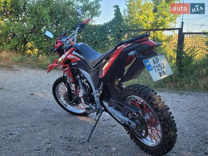 Мотоцикл Позашляховий (Enduro) Loncin LX 250GY-3 2018 в Запоріжжі