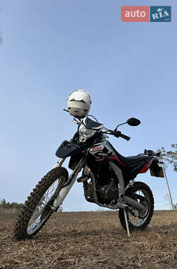 Мотоцикл Внедорожный (Enduro) Loncin LX 250GY-3 2024 в Кролевце