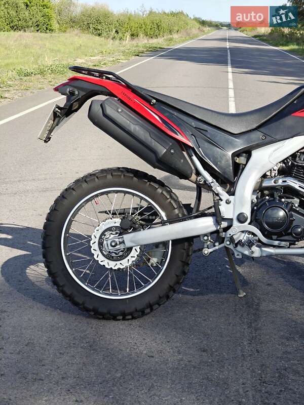 Мотоцикл Внедорожный (Enduro) Loncin LX 250GY-3 2016 в Березному фото 2 Мотоцикл Внедорожный (Enduro) Loncin LX 250GY-3 2016 в Березному