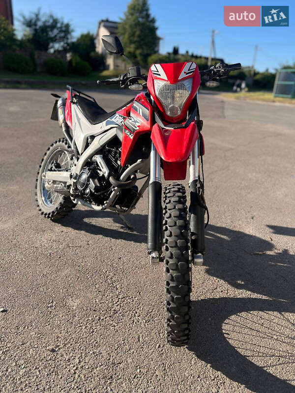Мотоцикл Кросс Loncin LX 250GY-3 2017 в Костополе