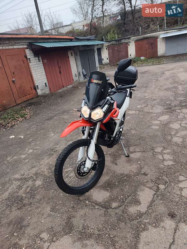 Мотоцикл Многоцелевой (All-round) Loncin LX 250GY-3G 2022 в Чернигове фото 12 Мотоцикл Многоцелевой (All-round) Loncin LX 250GY-3G 2022 в Чернигове