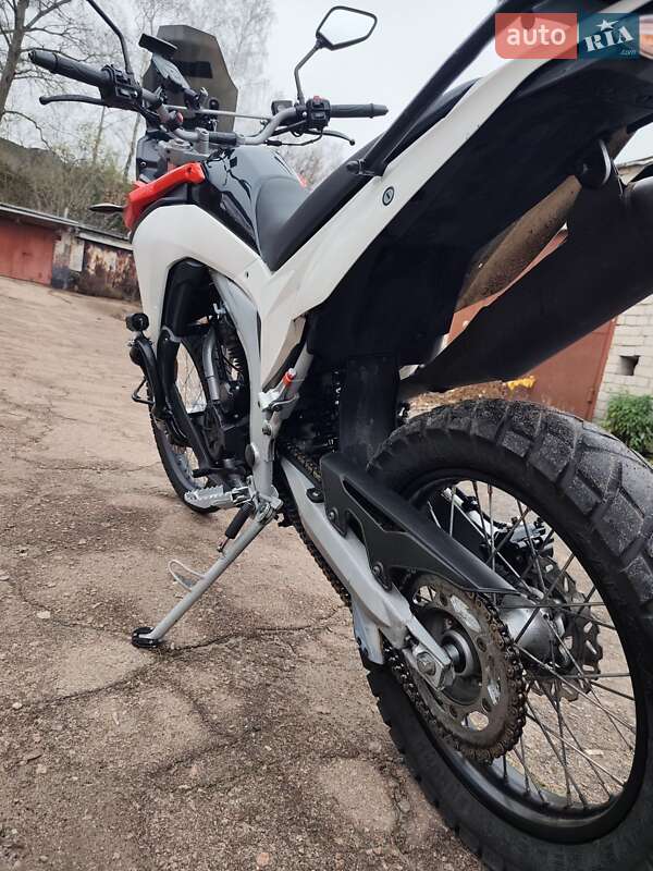 Мотоцикл Многоцелевой (All-round) Loncin LX 250GY-3G 2022 в Чернигове фото 17 Мотоцикл Многоцелевой (All-round) Loncin LX 250GY-3G 2022 в Чернигове
