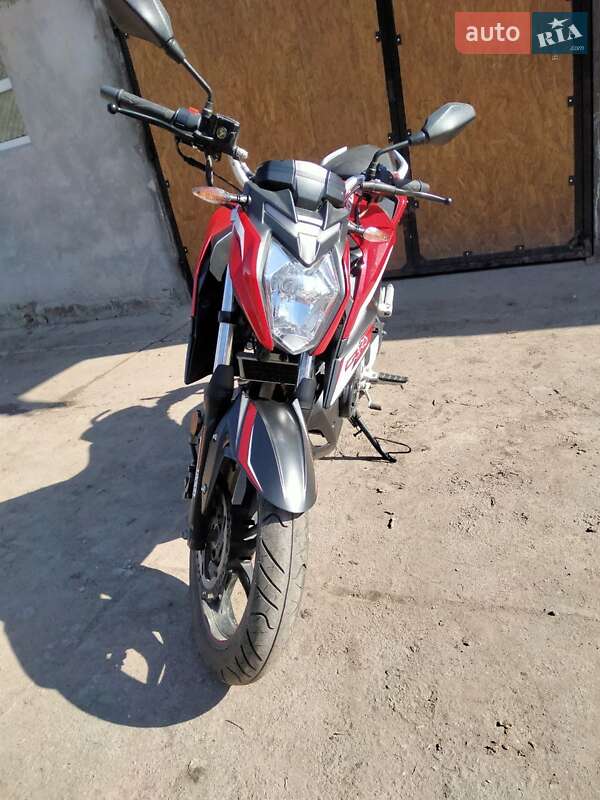 Мотоцикл Классік Loncin LX250-15 CR4 2022 в Грицеві