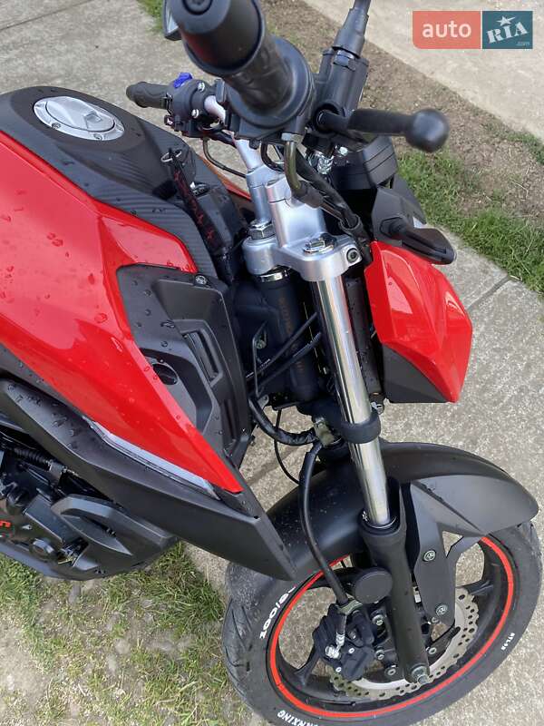 Мотоцикл Без обтекателей (Naked bike) Loncin LX250-15 CR4 2020 в Перегинском